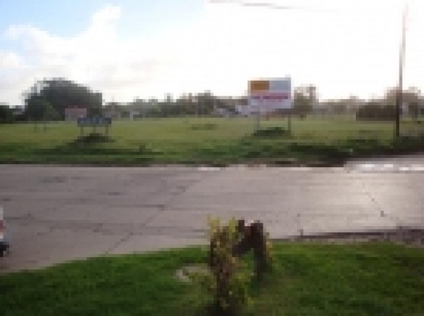 Excelentes manzanas completas a metros de los mejores balnearios