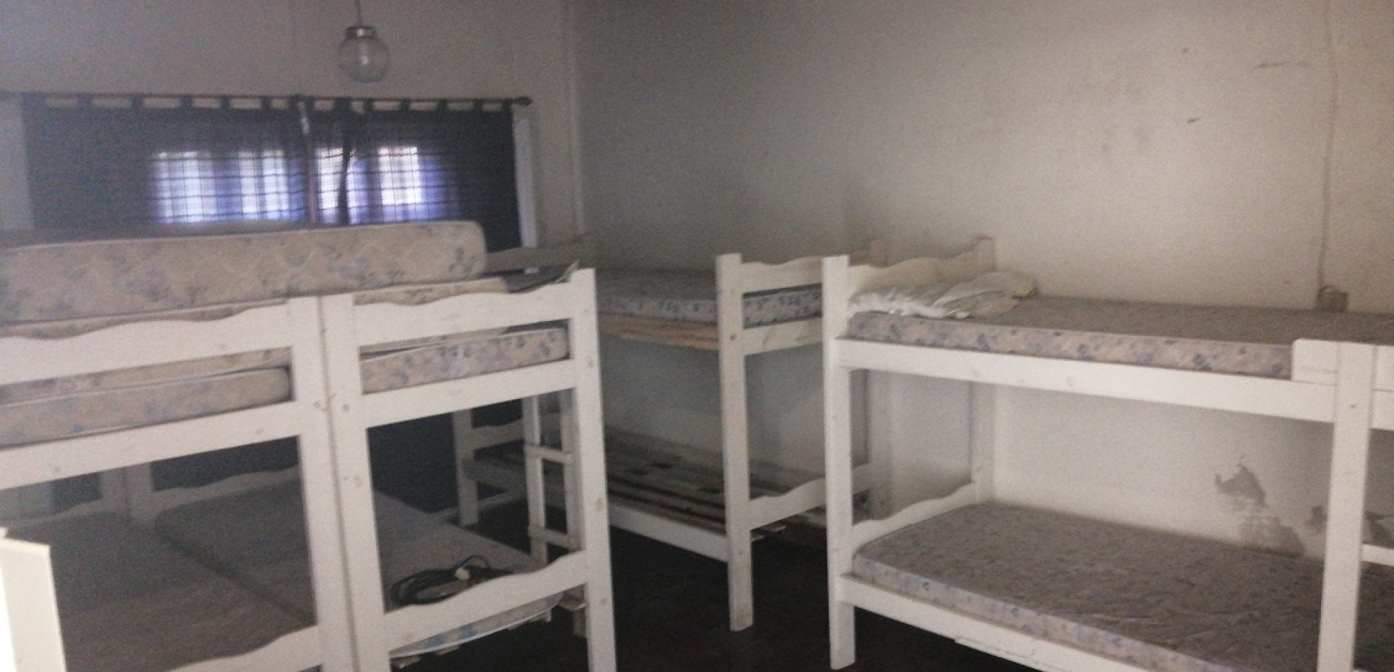 HERMOSO CHALET Y DEPARTAMENTO EN FARO PUNTA MOGOTES