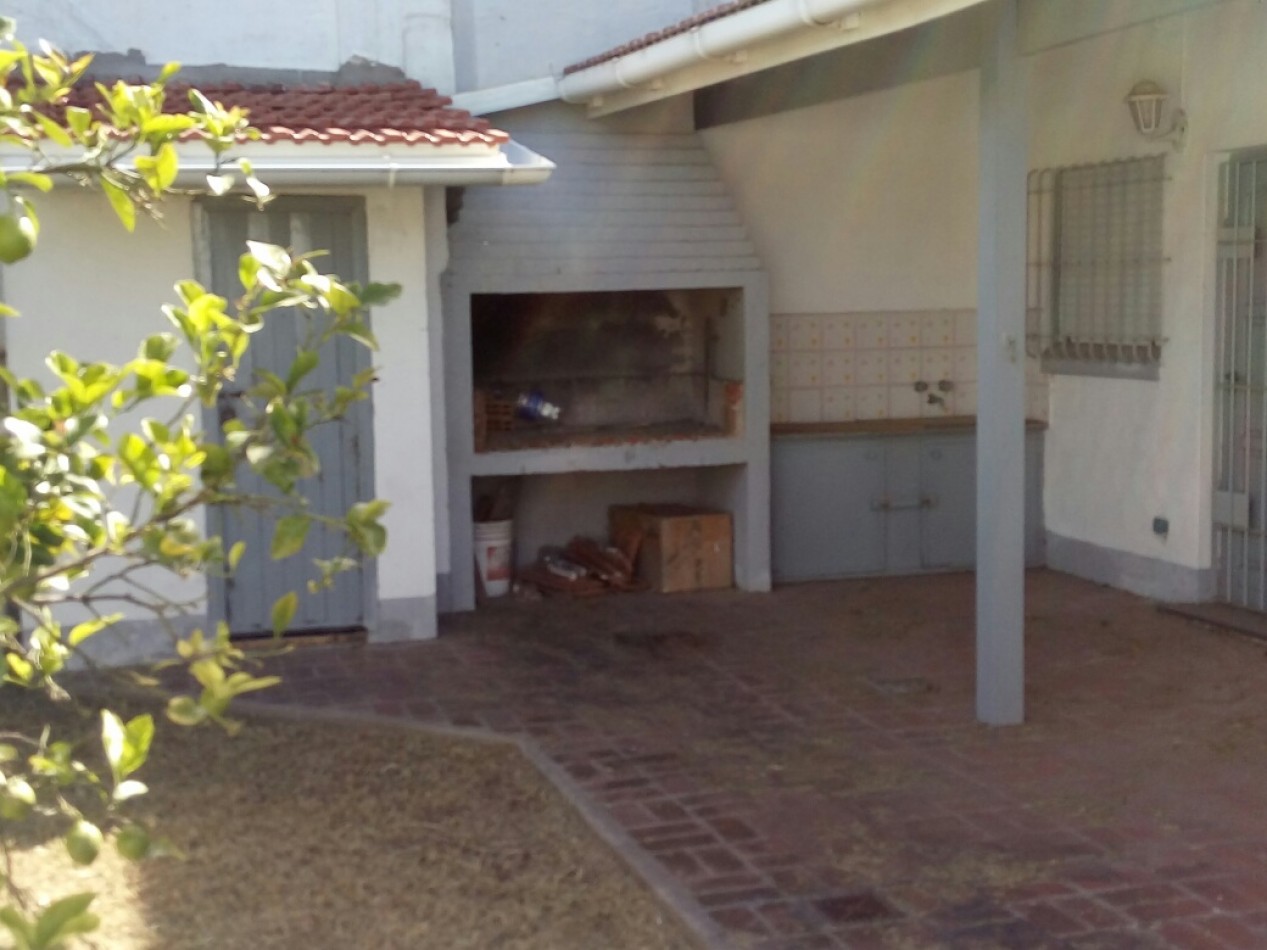 HERMOSO CHALET A 200 METROS DE LA COSTA