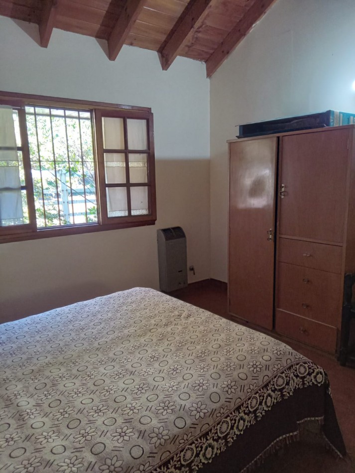 CHALET EN 2 PLANTAS Y CON DOS LOTES.