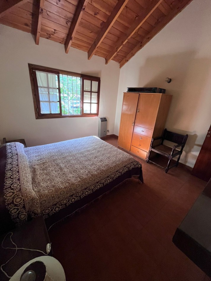 CHALET EN 2 PLANTAS Y CON DOS LOTES.