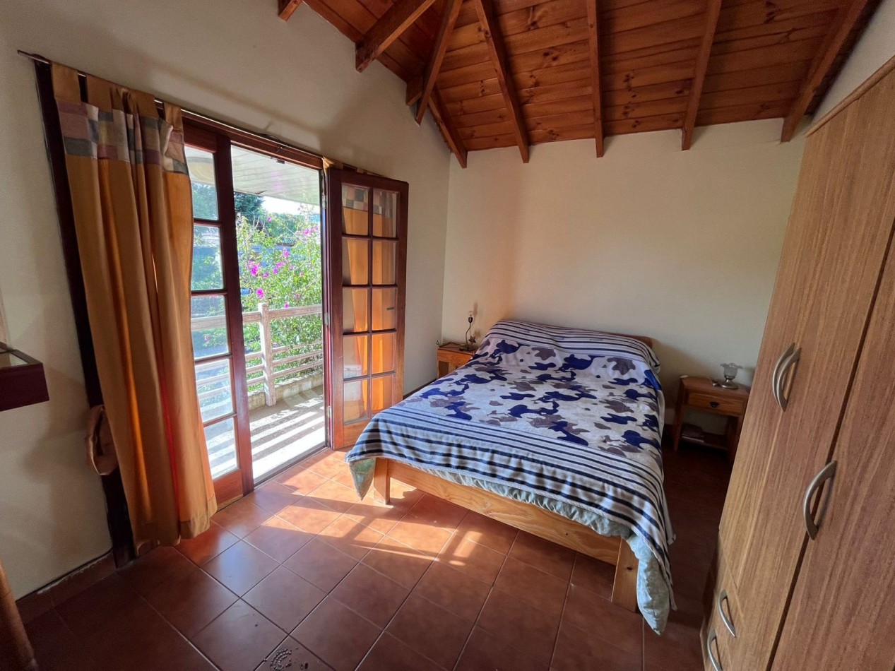 CHALET EN 2 PLANTAS Y CON DOS LOTES.